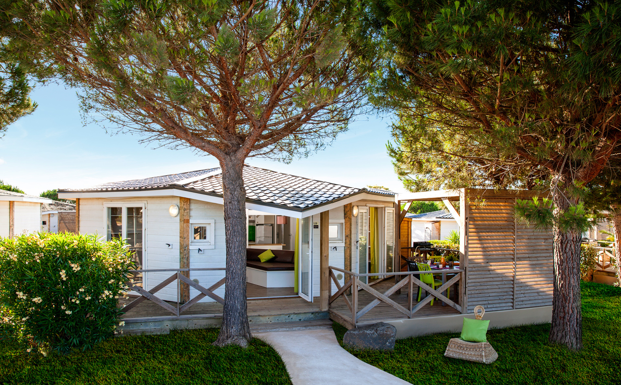 Lodge du domaine de la Dragonnière à Sérignan